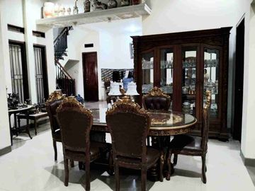 dijual rumah dalam perumahan di cilangkap