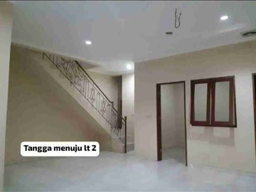 rumah 2 lantai siap huni di sunter agung jakarta utara