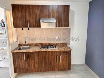 departamento en renta en villas del refugio