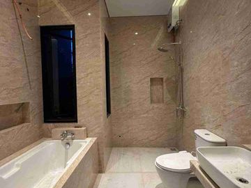 Rumah mewah Full Furnish belakang Hyatt Jalan tentara Pelajar full furnish
