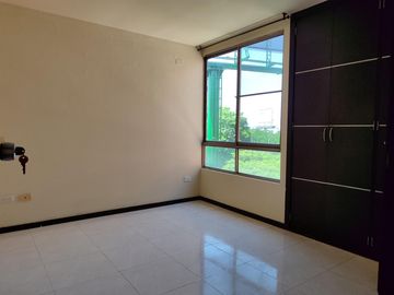 ALQUILO EXCELENTE APARTAMENTO AL SUR DE CALI EN LA HACIENDA