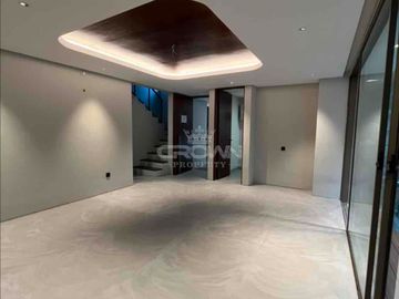 Rumah di Kemang Jakarta Selatan. Brand New dan SHM