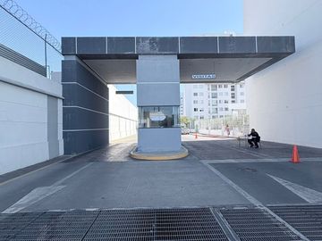 ¡Estilo de Vida Vertical! Departamento Listo para Escriturar en Tres Lagos, Lomas de Independencia