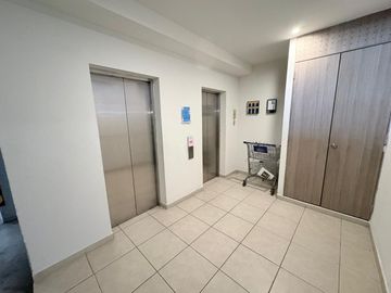 ¡Estilo de Vida Vertical! Departamento Listo para Escriturar en Tres Lagos, Lomas de Independencia