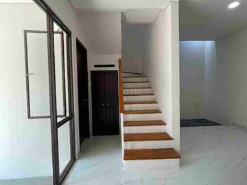 dijual rumah area cilandak dalam town house jakarta selatan