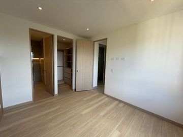 APARTAMENTO EN VENTA GUAYABAL MEDELLIN UNIDAD CERRADA