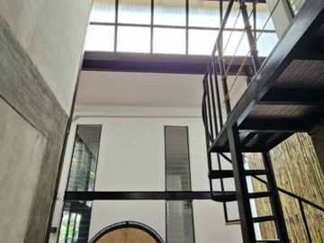FOR SALE: 6-Bedroom Villa in Villa Pura Tagaytay, Tagaytay City, Cavite