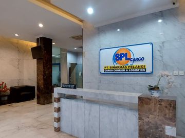 DIJUAL CEPAT GEDUNG 4 LANTAI AREA KEMAYORAN JAKARTA PUSAT FULL FURNISH