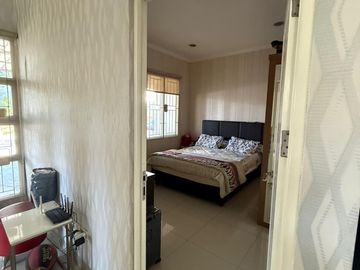 Dijual Rumah Mewah di Puri Mansion, Lt.9x20m2,Full Furnished, Harga : 6.7M Nepis