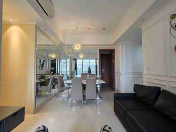 Disewakan Unit Apartemen Taman Anggrek Tipe Kondominium Kondisi Furnished Tipe 3 br dan Lokasi Strategis