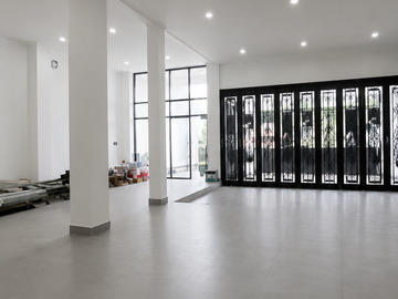Rumah 5lt luas 318meter 9KT Sunter Agung Tanjung Priok Jakarta Utara