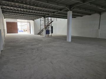 Gudang Bisa Produksi di Kampung Besar PIK 2 Tangerang!