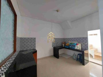 rumah 1.5lantai lokasi strategis di puri dago mas antapani bandung