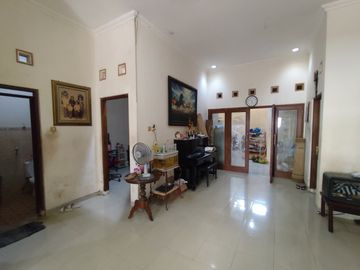 Dijual Rumah Perum Gentan Siap Huni , Lokasi Baki, Sukoharjo Luas 170m2 BU!!