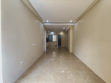 3 Bedroom Townhouse in Santa Ana Manila For Sale with Elderly Room near OB Montessori, St. Framcis School SD