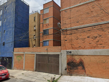 CASA EN REMATE SANTA MARTHA ACATITLA SUR IZTAPALAPA