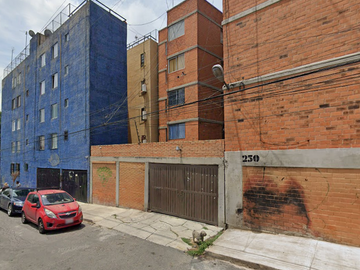 CASA EN REMATE SANTA MARTHA ACATITLA SUR IZTAPALAPA