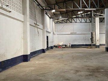 🌟🌳 Land with Warehouse for Sale | San Kamphaeng, Chiang Mai | Below Appraised Value | Yellow Zone | Expansion Opportunity