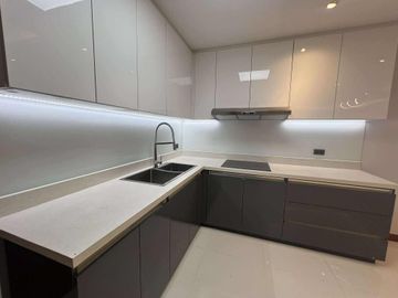 Cubao Semi Furnished Townhouse For Sale with 3 Bedrooms and 2 Car Garage near P. Tuason, Bonny Serrano Quezon City SD