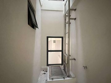 Cubao Semi Furnished Townhouse For Sale with 3 Bedrooms and 2 Car Garage near P. Tuason, Bonny Serrano Quezon City SD
