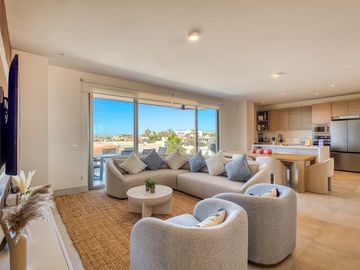 Vista al Mar | Vista al Arco | Albercas | Gimnasio | Ambiente 100% Familiar | Vista Vela III | Cabo San Lucas | El Tezall