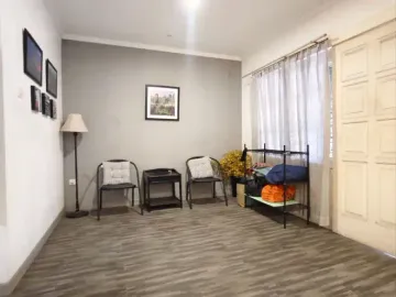Rumah Terawat Siap Huni Akses Jalan Lebar Dekat Hotel Horison Trans Studio Mall di Turangga Lengkong Buah Batu Bandung