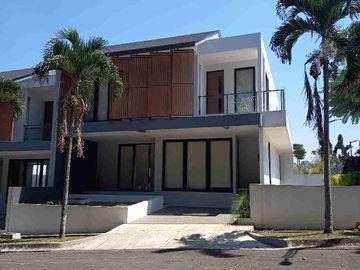 Jual Rumah 2M an Resort Dago Exclusive Cluster Kota Madya Bandung