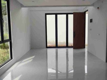 Rumah Villa Mewah 2M an dkt Tol Pasteur Kota Bandung Utara