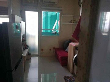 Dijual cepat apartemen green pramuka 2 bedroom furnish siap huni di atas mal