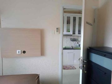 Dijual cepat apartemen green pramuka 2 bedroom furnish siap huni di atas mal