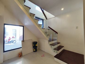 Brand New Ready for Occupancy Townhouse 3-Storey in Tandang Sora-MD