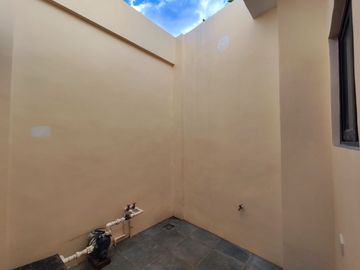 Brand New Ready for Occupancy Townhouse 3-Storey in Tandang Sora-MD
