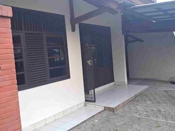 Rumah di Turangga Sayap Buah Batu Bandung