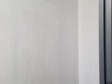 Disewa Rumah Modern 2 LT Semi Furnished di Cluster Kana Harapan Indah