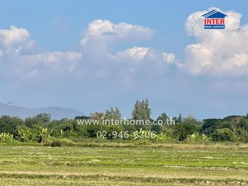 22 rai 15 sq.wa. vacant land for sale near Wat Sankamphaeng, Chiang Mai-Sankamphaeng Road, Sankamphaeng, Chiang Mai.
