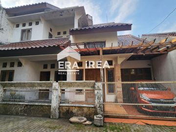 RUMAH DIJUAL DI COLOMADU DEKAT HOTEL ALANA