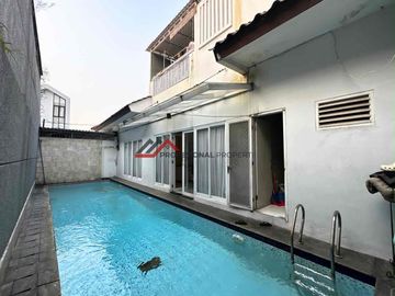 Rumah Siap Huni Terawat Lingkungan Tenang Di Kemang