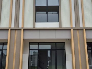 DIJUAL RUKO 2 LANTAI KAWASAN IL LAGO GADING SERPONG
