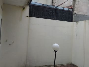 Dijual Rumah 2 Lantai Minimalis Hadap Selatan Siap Huni Sutera Feronia Alam Sutera