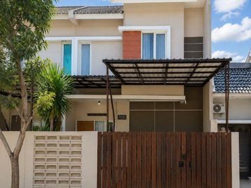 RUMAH KUTISARI INDAH UTARA SURABAYA SEMI FURNISH BARU RENOV