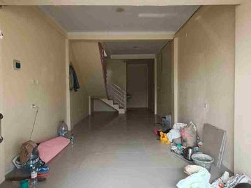 Disewakan 3 ruko terpisah di area ramai depok 2 tengah bakti jaya, sukmajaya Depok. Jawa Barat