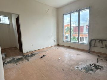 DIJUAL RUMAH BARU KONDISI UNFINISHED BUTUH RENOVASI