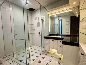 Dijual Rumah Brand New 3 Lantai + Rooftop LT 210m² Pejaten Barat Jakarta Selatan