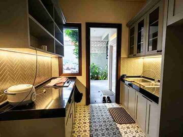 Dijual Rumah Brand New 3 Lantai + Rooftop LT 210m² Pejaten Barat Jakarta Selatan
