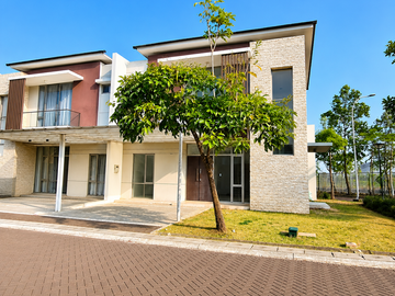Rumah Hoek Virginia 2LT 13x15 195m2 4KT SHM Pantai Indah Kapuk 2