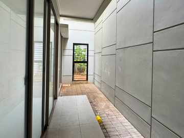 Rumah Hoek Virginia 2LT 13x15 195m2 4KT SHM Pantai Indah Kapuk 2