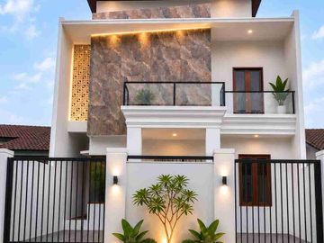 DIJUAL RUMAH METLAND PURI
