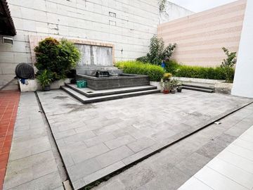 Rumah Mewah 764 m2, Raya Dharmahusada, deretan TBMO, Full Marmer, Lokasi Premium