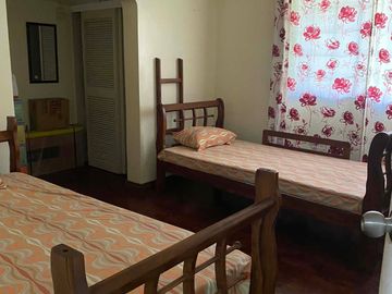 Pre-Owned House and Lot For Sale in Country Homes 3 Subd Tagaytay City-MC