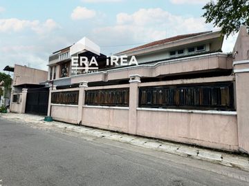 RUMAH DIJUAL DI SOLO DEKAT SINGOSAREN PLAZA